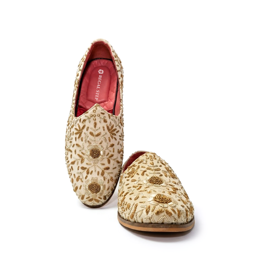 Men's Embroidered Sherwani Juttis